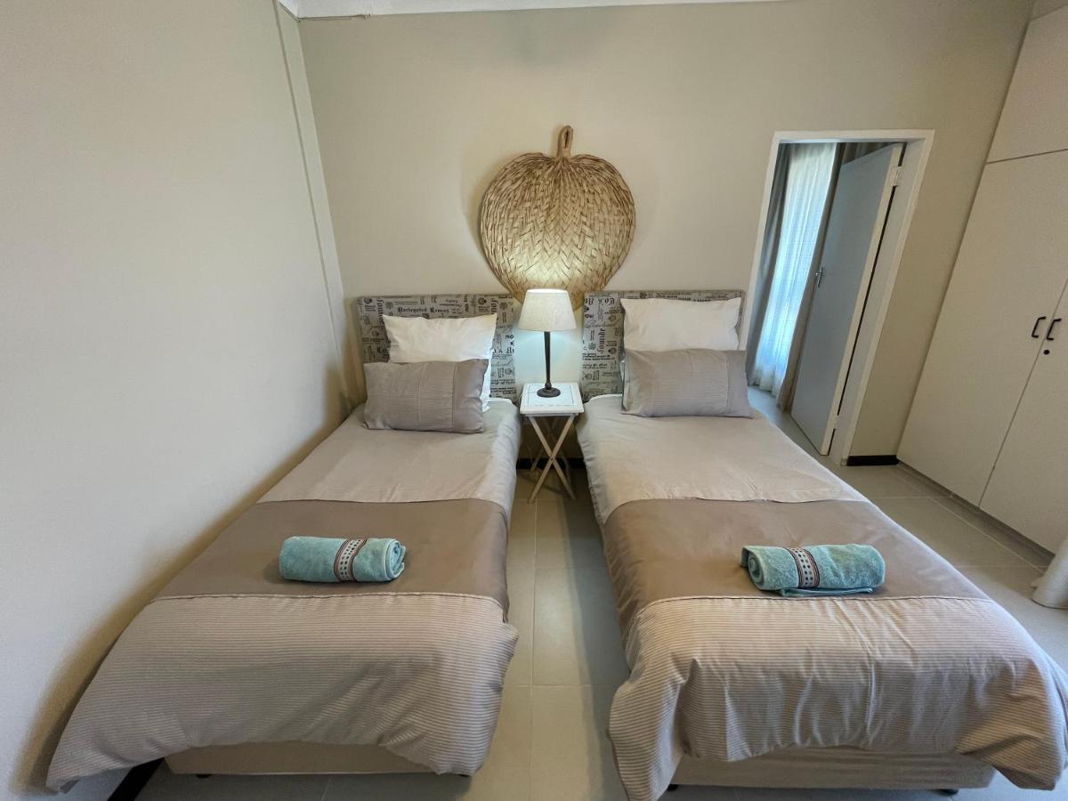 Eden Rose Manor B&B 拉莫西 外观 照片