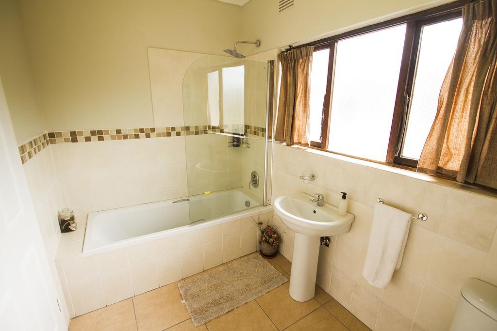 Eden Rose Manor B&B 拉莫西 外观 照片
